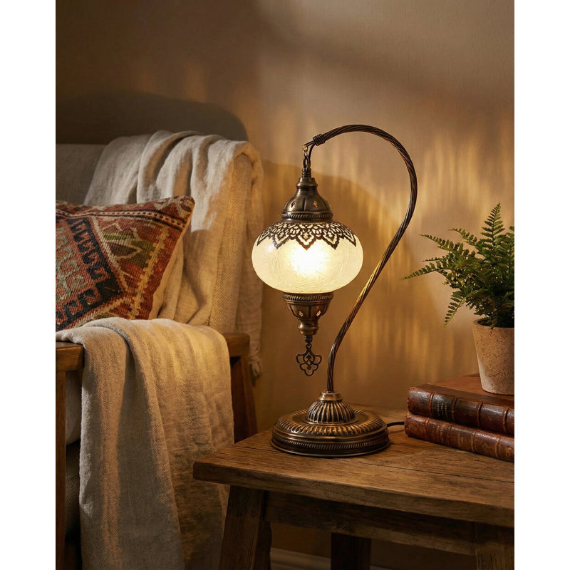 Revkah Metal Arched Lamp