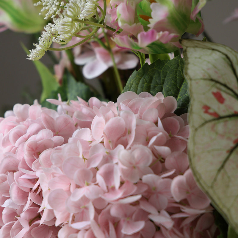 Vases de table en céramique White Bud