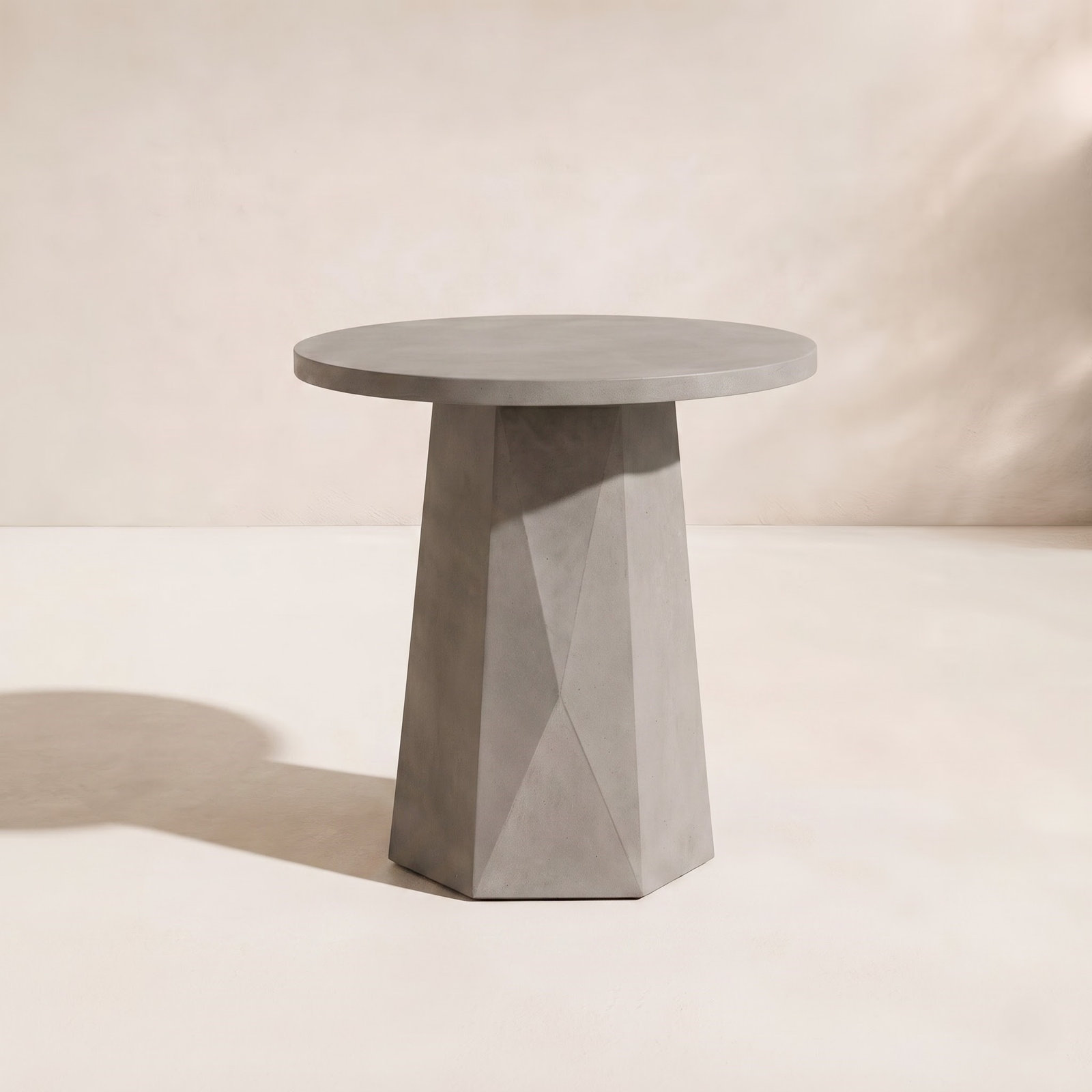 Roselyn 22" Patio Side Table, Gray Concrete