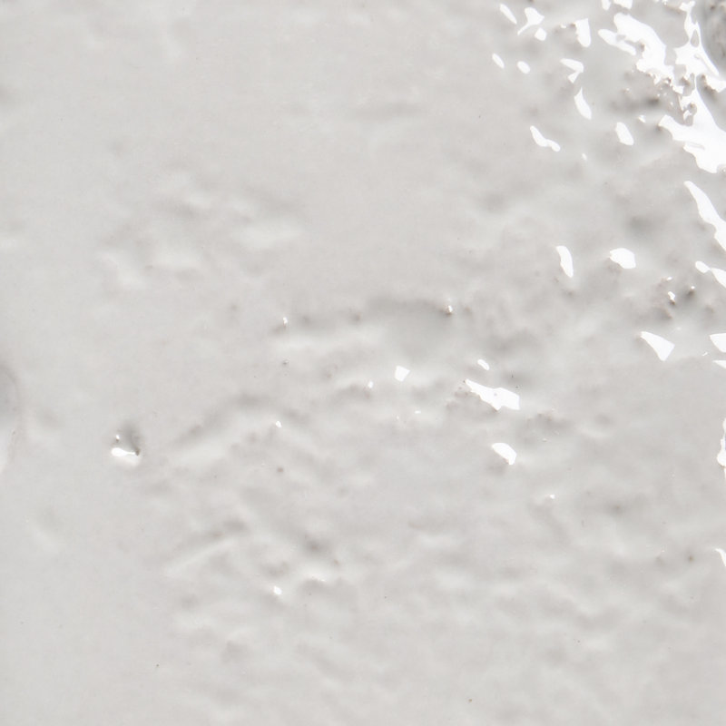 Corali 3x9 Fish Scale Glossy Textured Ceramic Tile, Cloud White