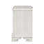 Table de chevet 1pc de style traditionnel avec tiroirs à queue d'aronde française et anglaise à roulement à billes avec port USB et fini crème blanc