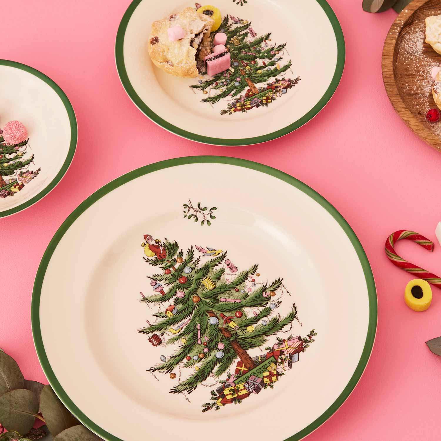 Christmas Tree 8" Salad Plate