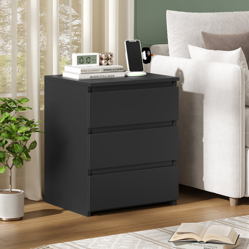 Arieyonna 17.7'' W Nightstand, Black