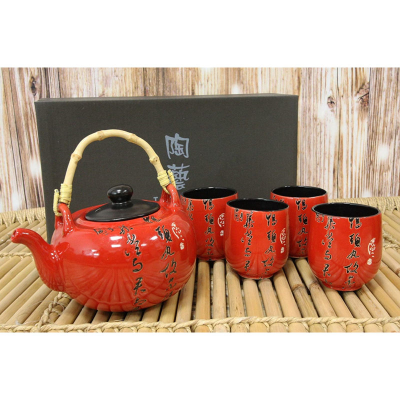 Sculpture théière avec tasses