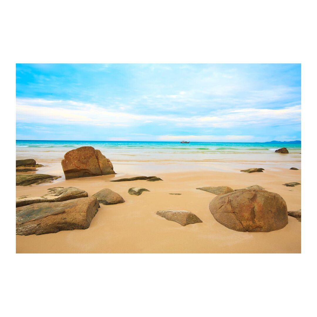 Matte Tapete Rocky Beach 2,25 m x 336 cm