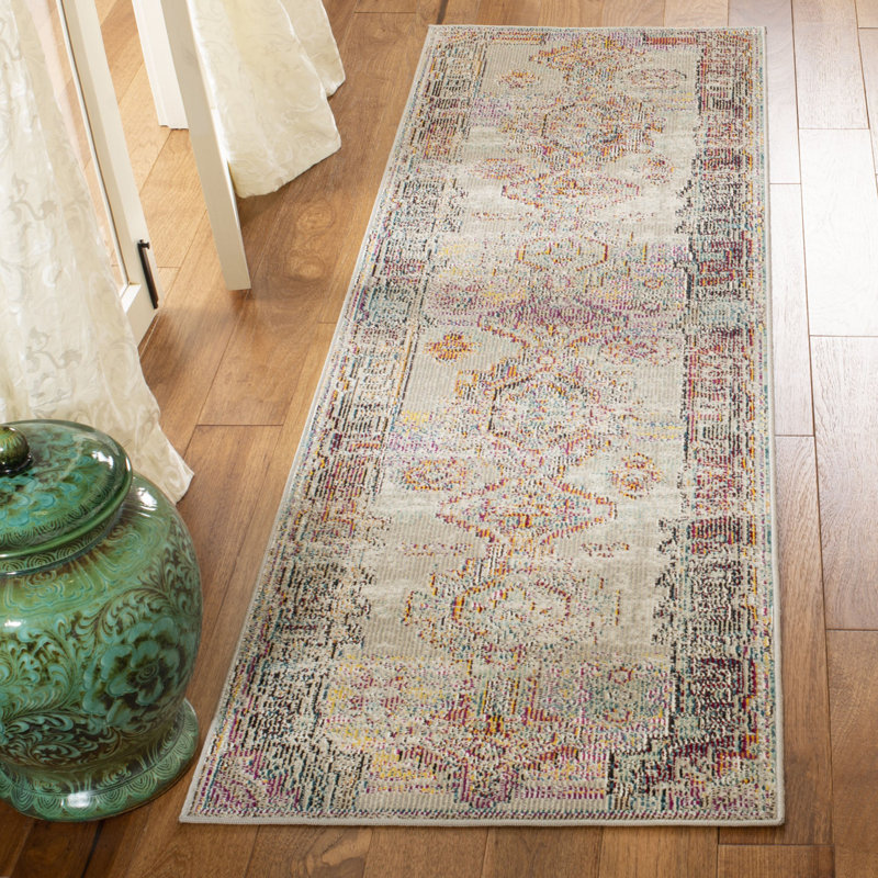 Gulzaar Oriental Area Rug, Runner 66 x 213 cm