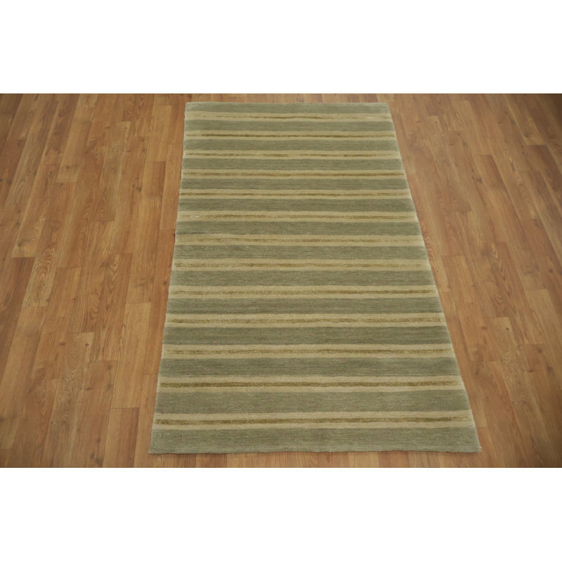 Élégantes rayures terreuses: tapis oriental népalais 3 x 5