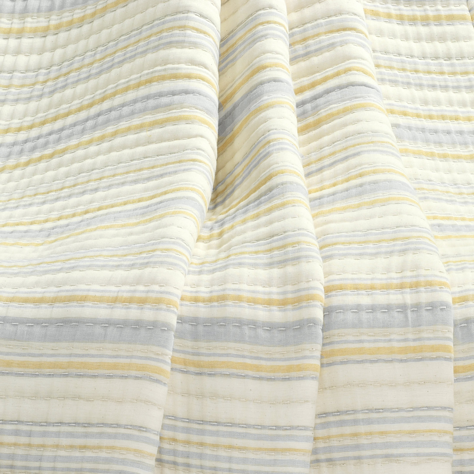 Benoit Cotton Quilted Throw Blanket