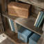 Bibliothèque avec portes, finition brune