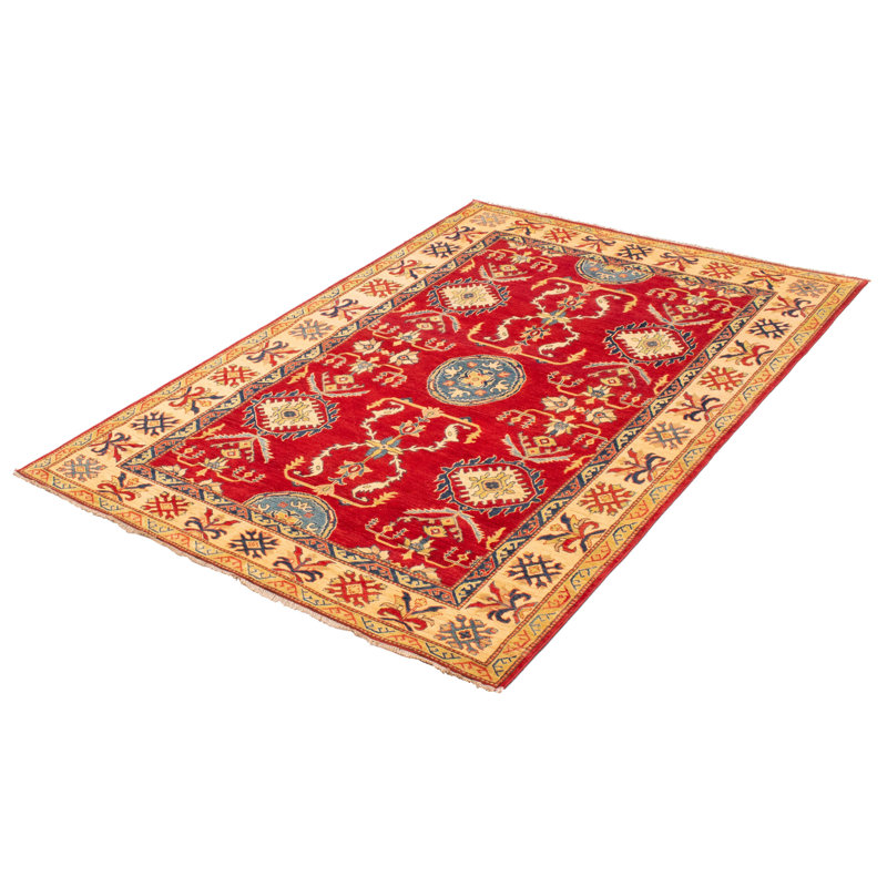 Tapis rouge Finest Ghazni 6 pi 0 po x 8 pi 10 po