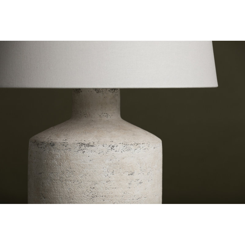 Lampe de table en métal