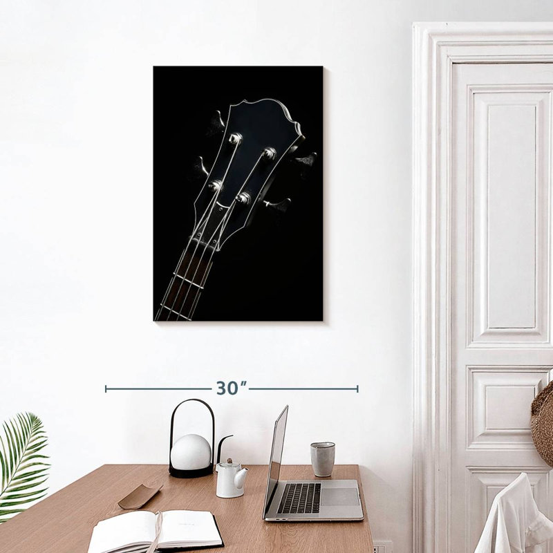 Tête de guitare noire Abarca, H 30 po x l 20 po