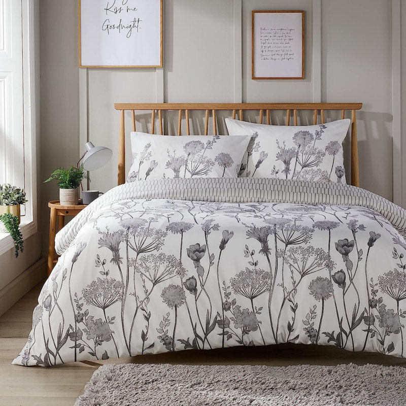 NewEdgeBlinds Duvet Cover Set with Pillowcases, Kingsize Duvet Cover Set + 2 Pillowcases, Grey/White