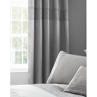 Lininger Glitz Eyelet Room Darkening Curtains