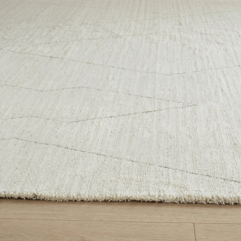Rug Branch Nysa 4' x 6' (3'11" x 5'7") Beige/Cream Boho Indoor Area Rug, Modern, Medium Pile, Stain-Resistant Carpet - Living Room, Bedroom, Dining Room, and Kitchen