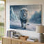Toile, "Un majestueux lion blanc enjambe en toute confiance un paysage d'art enneigé immaculé"-1036613085