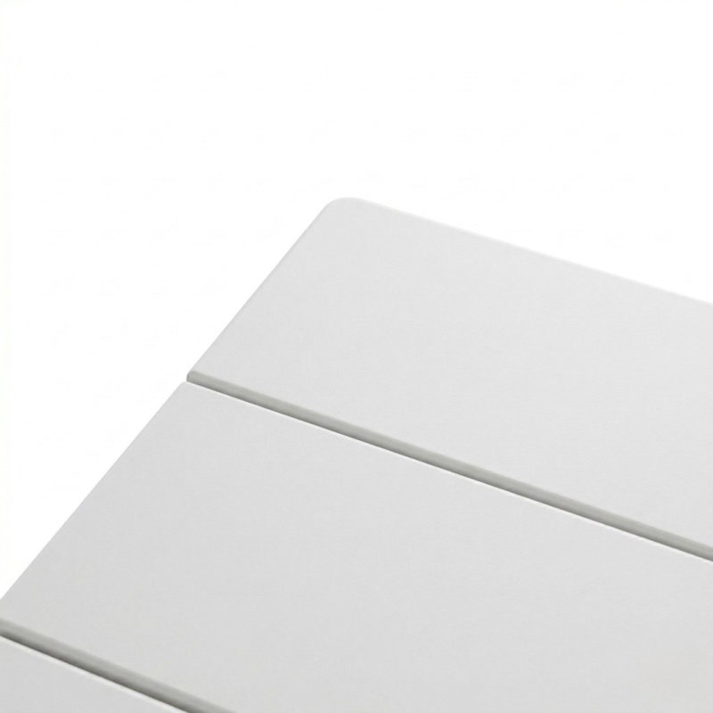 Table de salle à manger blanche en PEHD toutes saisons idéale pour l'extérieur, le patio