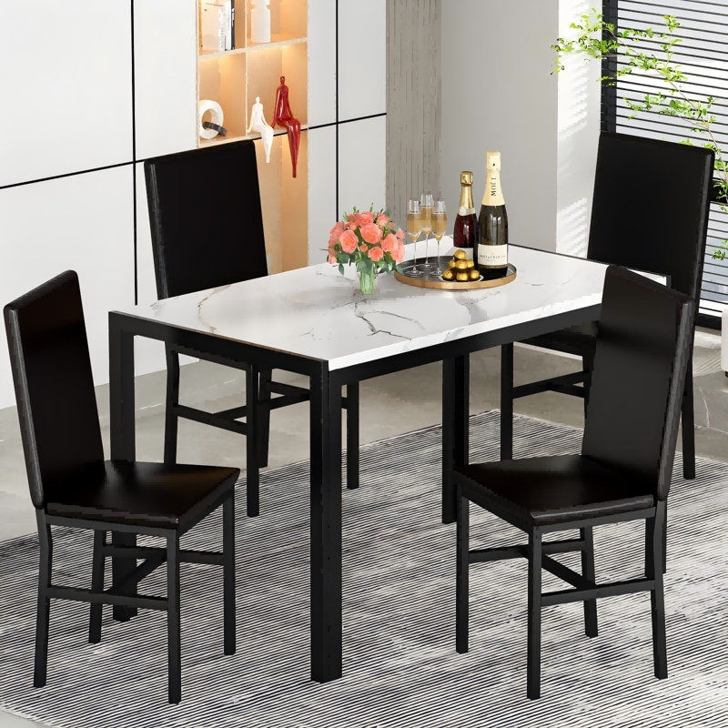Ensemble de table de salle à manger pour 4 personnes, ensemble de salle à manger en faux marbre 5 pièces avec 4 chaises rembourrées, ensemble de table et chaises de cuisine moderne peu encombrante pour la salle à manger, le coin repas, le salon