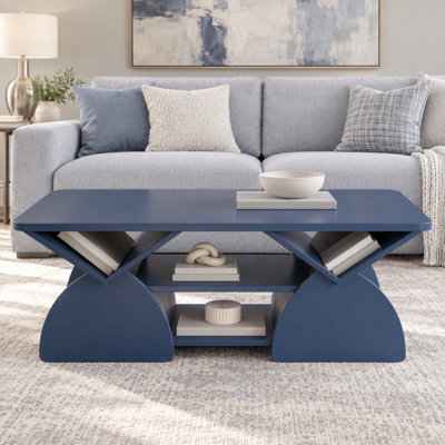 Table basse rectangulaire en bois d'ingénierie avec tablettes ouvertes pour salon de réception