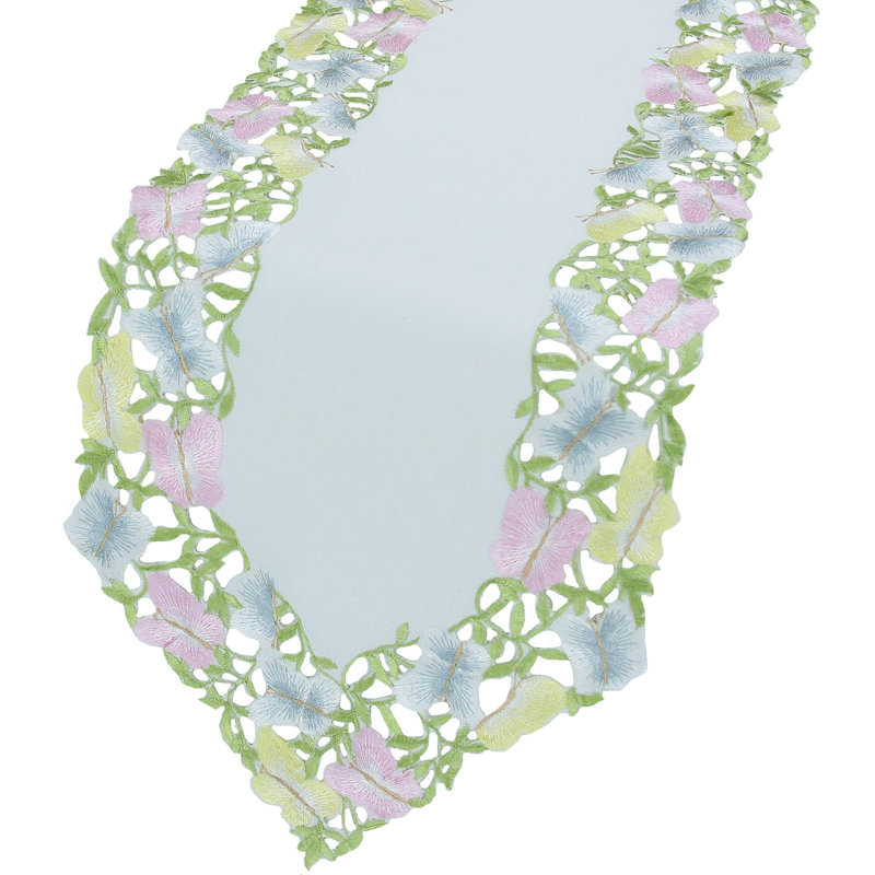 Chemin de table à couper brodé Butterfly Minuet, 72 "L x 15" W