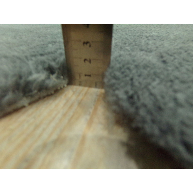 Tapis gris foncé en polyester tissé à la machine Novelty Natazhat, Nouveauté 3 pi 3 po x 4 pi 11 po