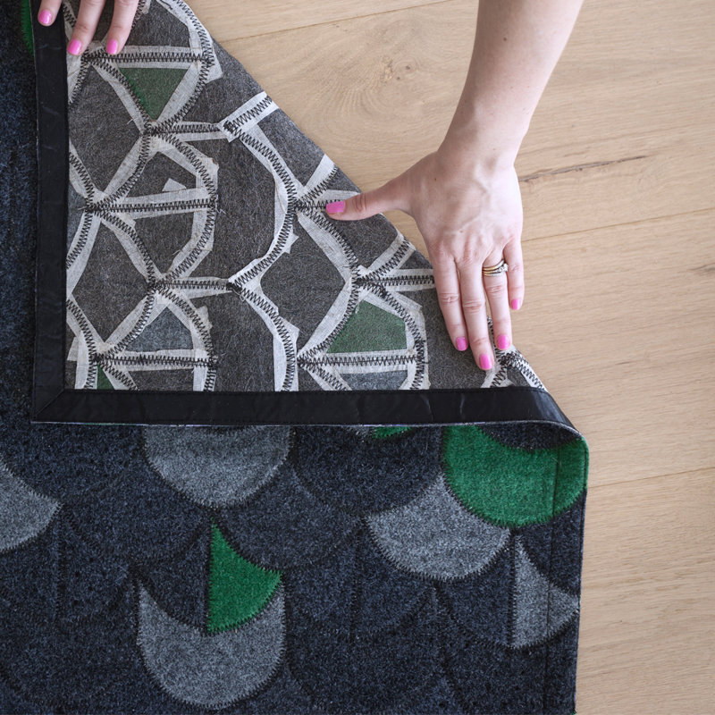 Tapis vert tissé à la machine Cove, Rectangle 9 pi 10 po x 13 pi 1 po