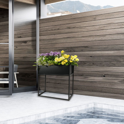 Dekker Metal Elevated Planter with Fabric Liner Insert