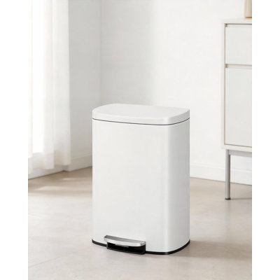 13 Gal / 50 L Step-On Garbage Bin