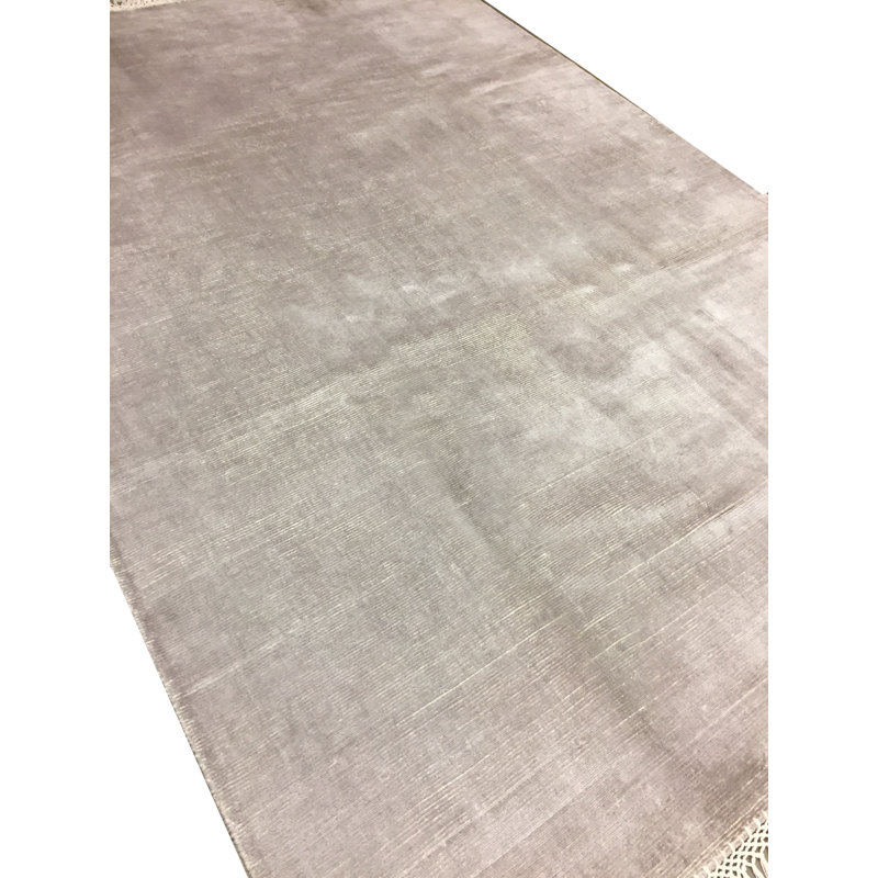 Simplicity Chic Solid Area Rug in Beige, Rectangle 6'9" x 10'2"