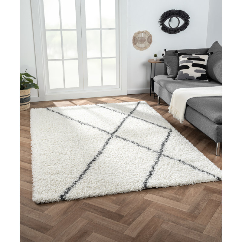 Shaggy Lush Diamond cream Rug, Rectangle 160 x 230cm