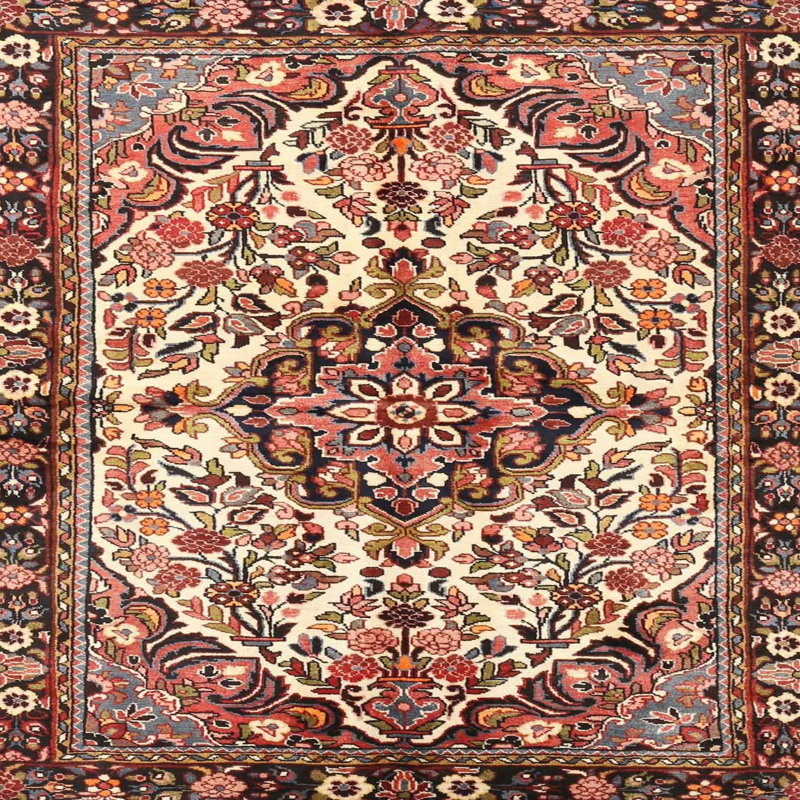 Tapis beige/rouge/noir traditionnel Gero, Carré 5 pi
