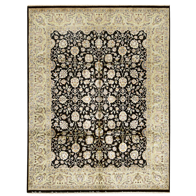 Hand Knotted Area Rug in Black And Gold