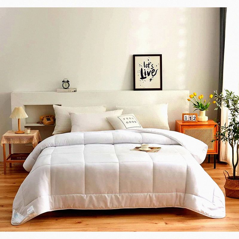 All Season Microfiber Comforter - White - Hotel Quality Duvet Insert - Breathable Polyester Filling - Alternative Bedding Option