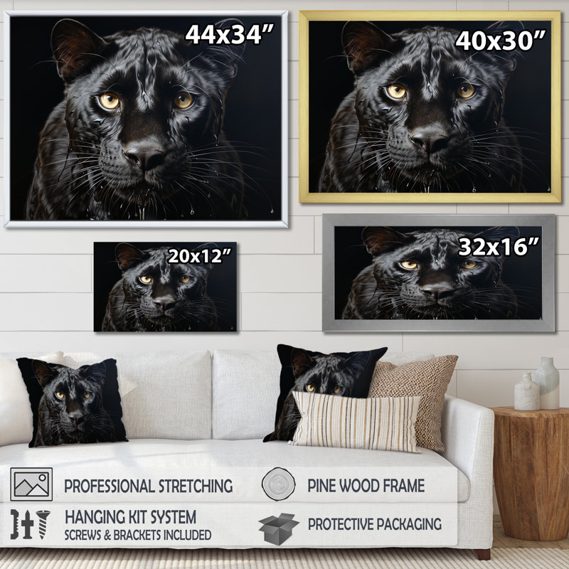 «Sleek Panther Stalk III», reproduction sur toile, Cadre flottant doré, H 34 po x l 44 po x P 1,5 po