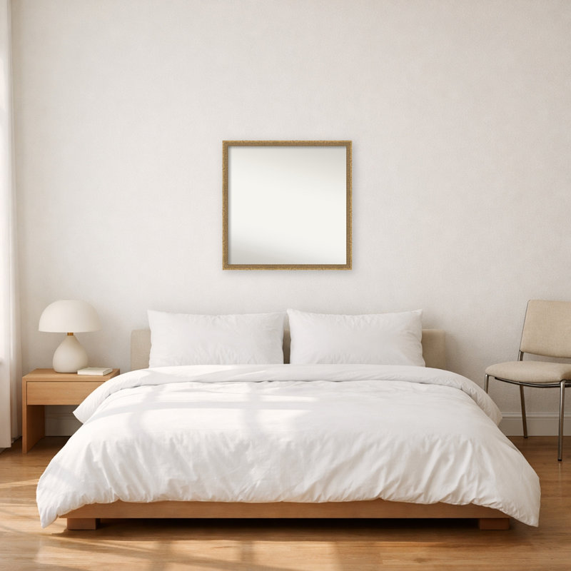 Miroir mural Petronella, 28 in. W x 28 in. H, Castellan Gold