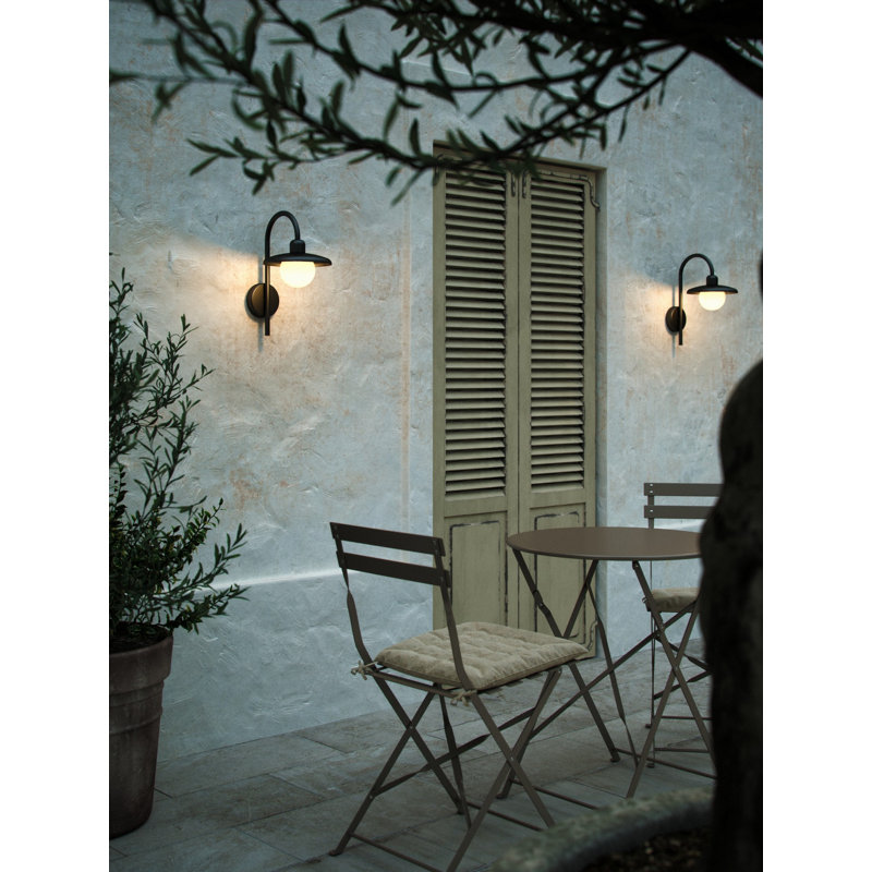 Outdoor Sconce