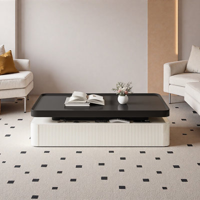 Table basse de style moderne et minimaliste
