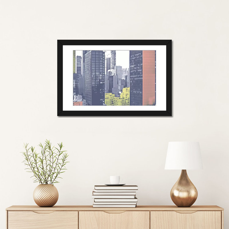 «Pastel NYC II», impression sur toile tendue, H 16 po x l 24 po x P 1 po, Papier beaux-arts encadré noir, Blanc