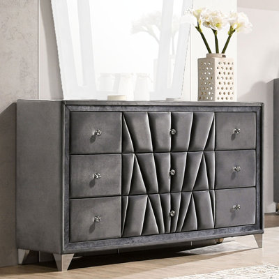 Weybridge 9 Drawer 61" W Double Dresser