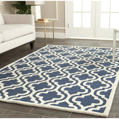 Noble Geometric Wool Hand Woven Area Rug