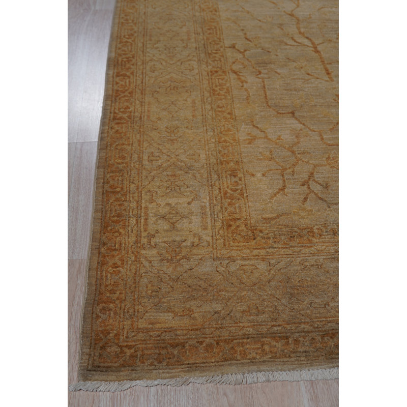 Hand-Knotted Wool Ivory Traditional Oriental Peshwar Rug
