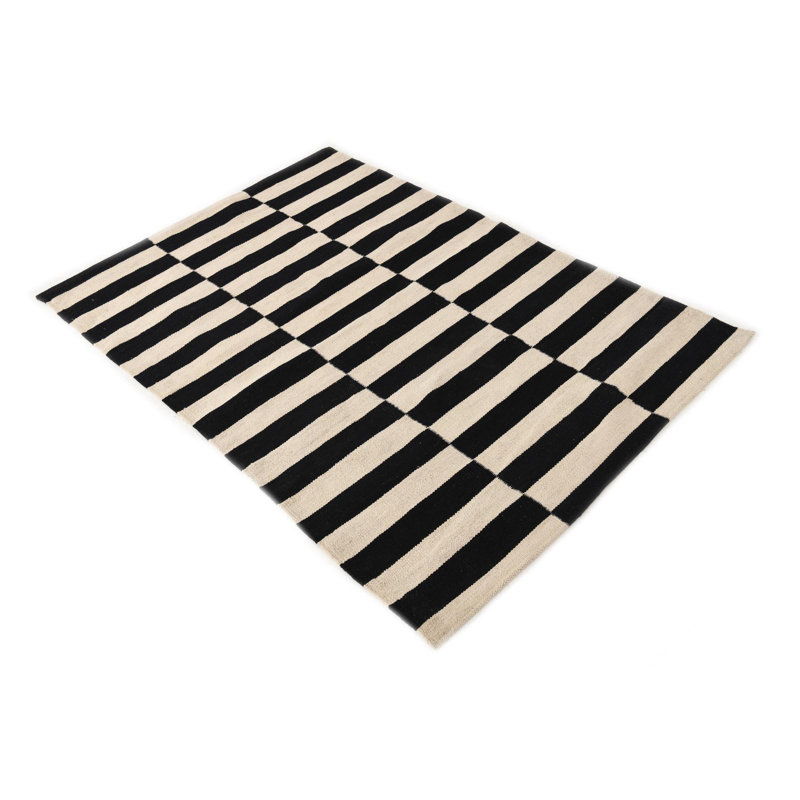 Orta Black and White Rug