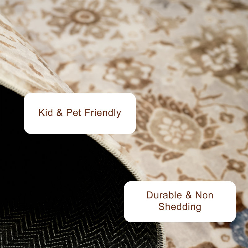 Tapis traditionnel gris et brun Lunelle, 8'0" x 10'0"
