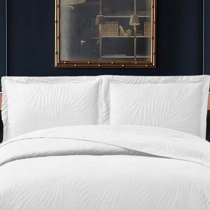 Polyester Floral Bedspread with Pillow Shams Included, White, Super King Bedspread  + 2 Standard Pillow Shams