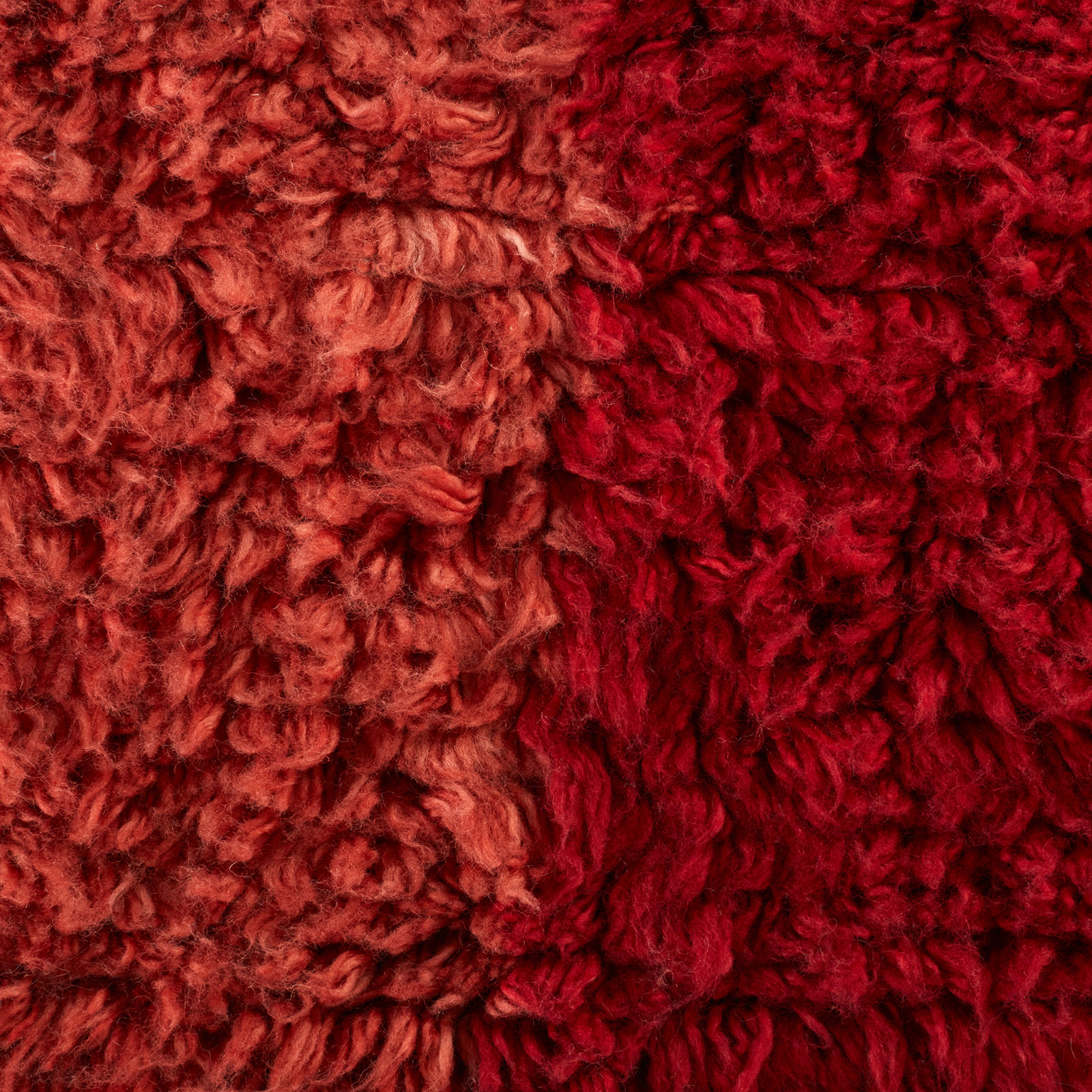 Essi Red Hand-Woven Wool Shag Rug, Runner 2'6" x 8'