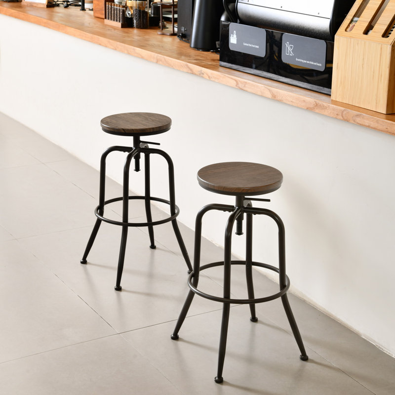 Tabourets de comptoir à hauteur réglable 27-30 po avec cadre en métal Laxton, Noyer