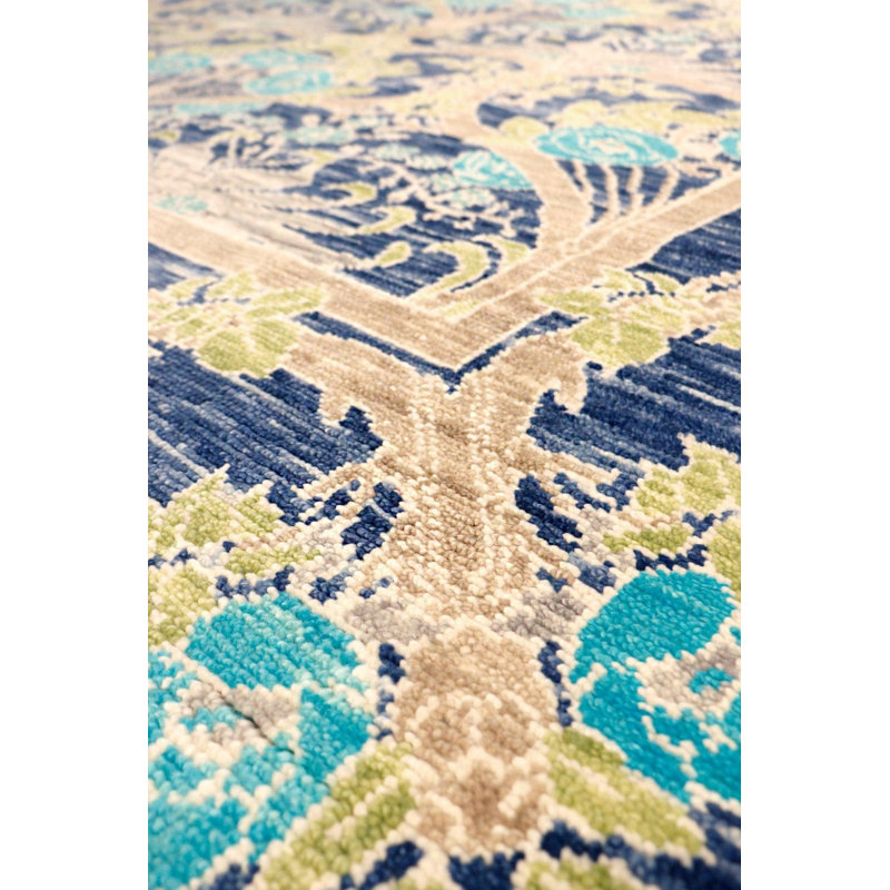 Oriental Area Rug in Blue