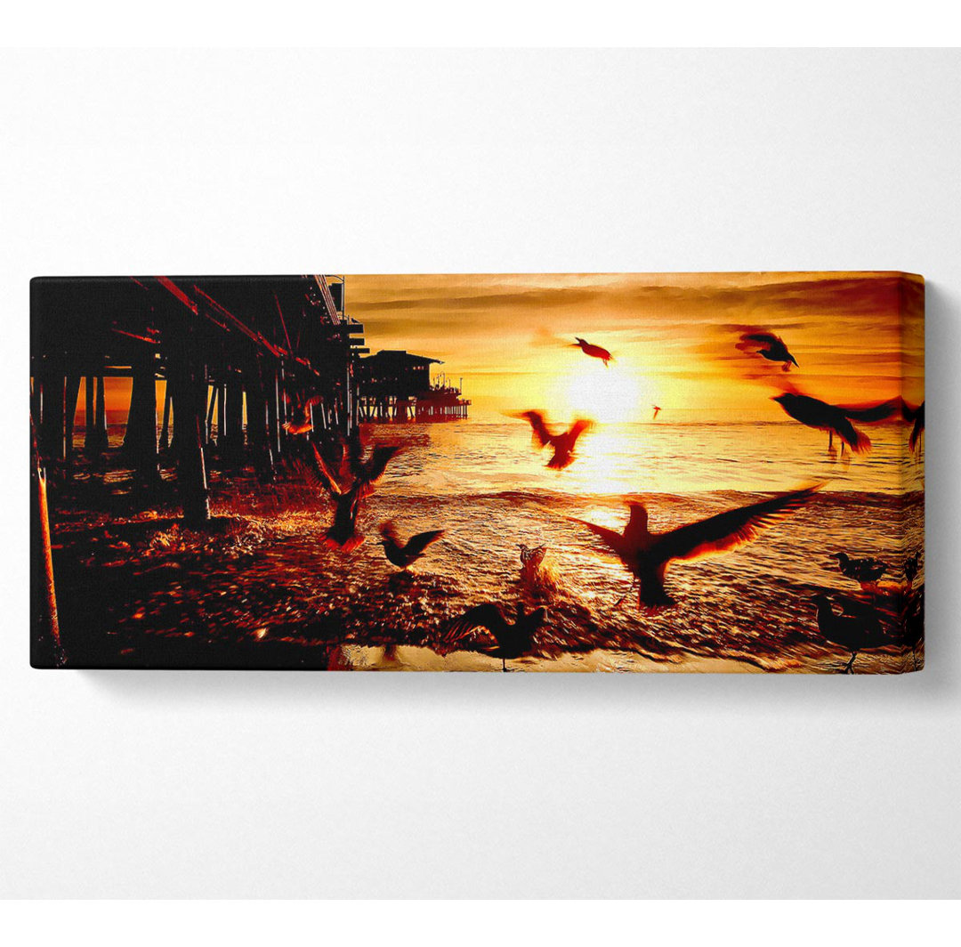 Sea And Fly Birds - Kunstdrucke auf Leinwand