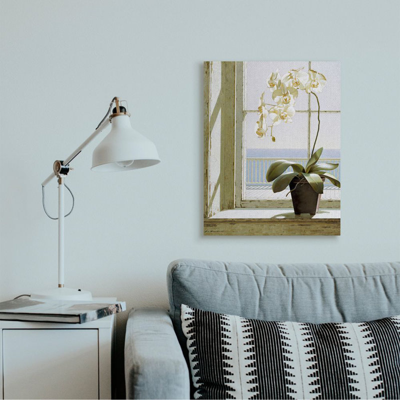 «White Orchid in Window» par Zhen-Huan Lu - impression d'art graphique, Toile tendue, H 30 po x l 24 po x P 1,5 po