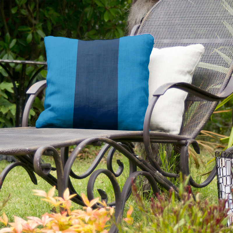 Coussin décoratif d'intérieur/d'extérieur, 16 po x 1 po, Bleu poudre / Marine